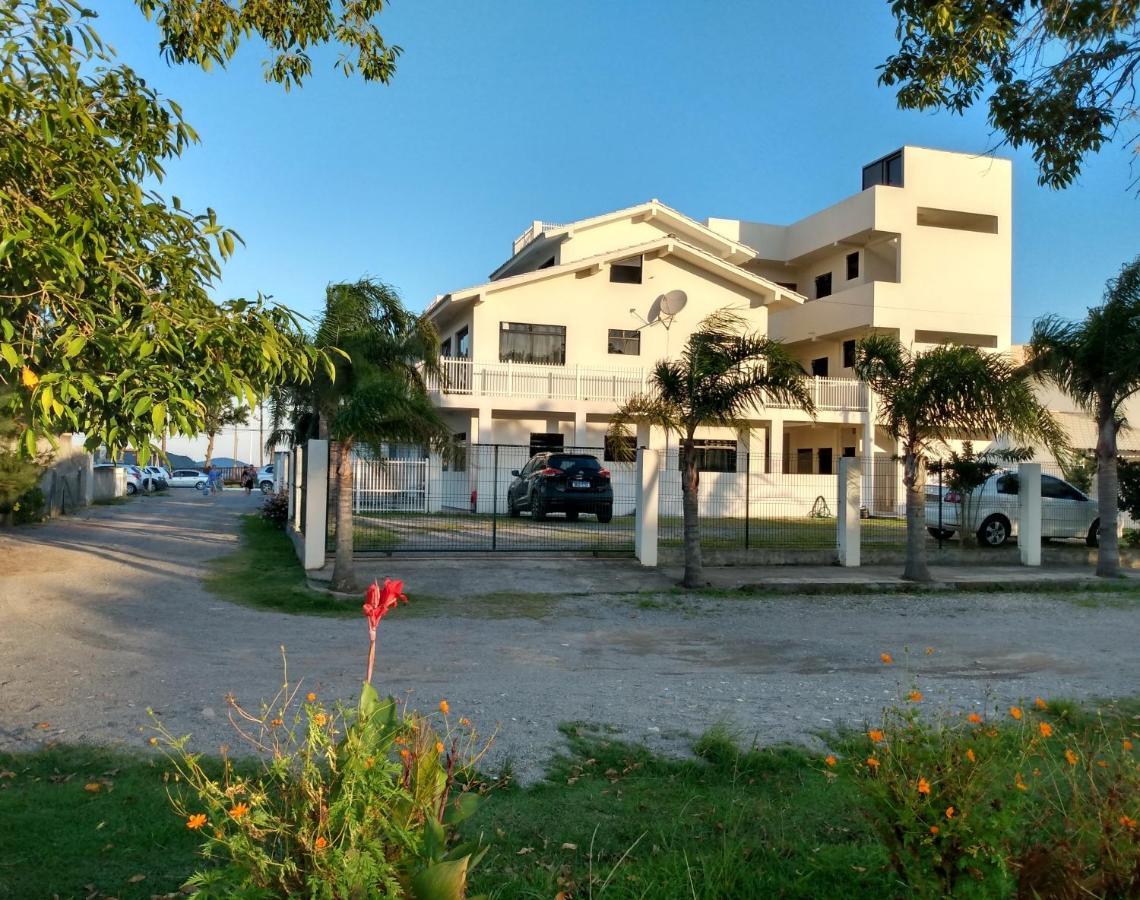 Apartamentos Praia Do Sonho Palhoca Exterior photo